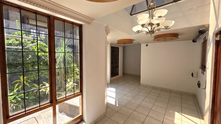 4 Bedroom Property for Sale in Ifafi North West